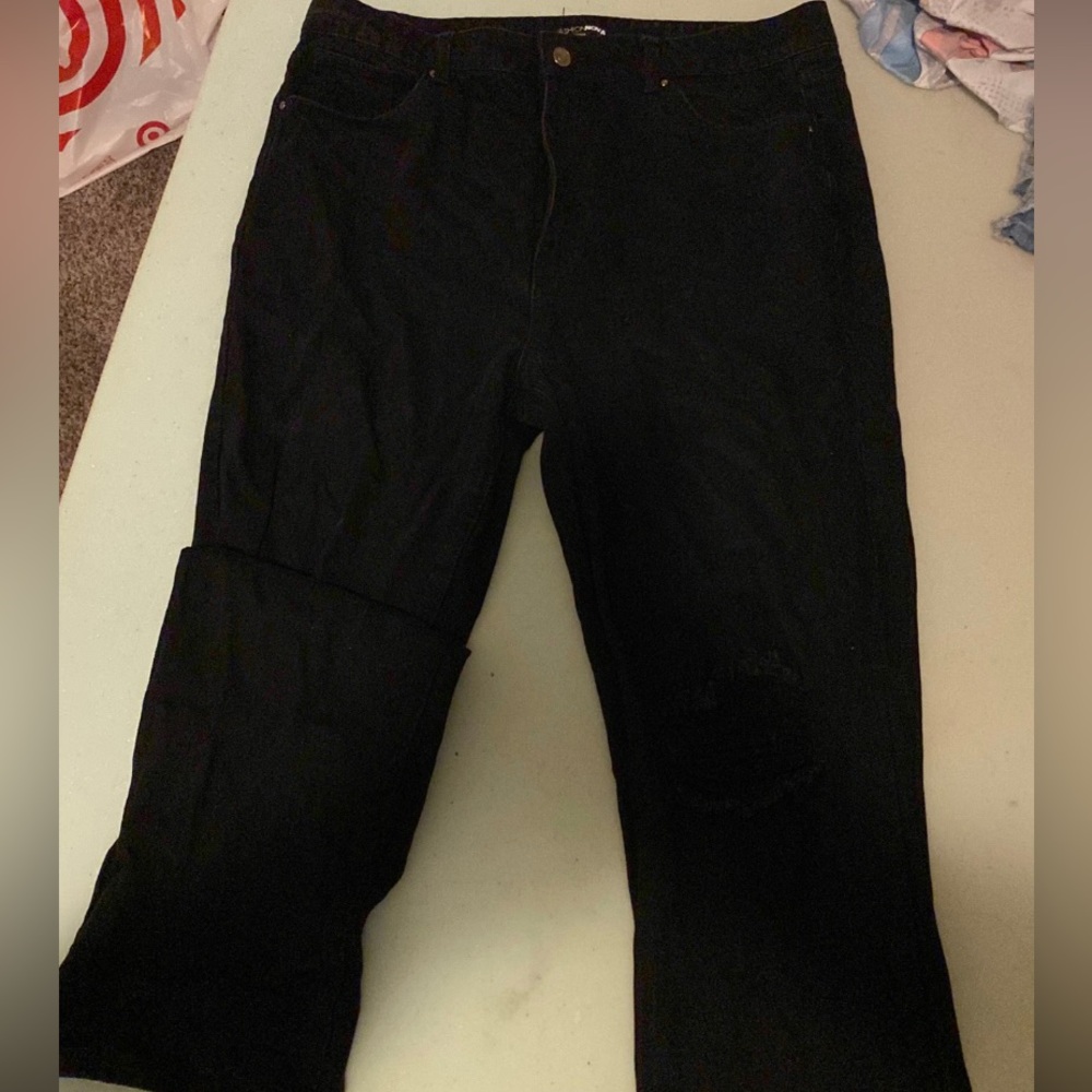 Fashion Nova back jeans